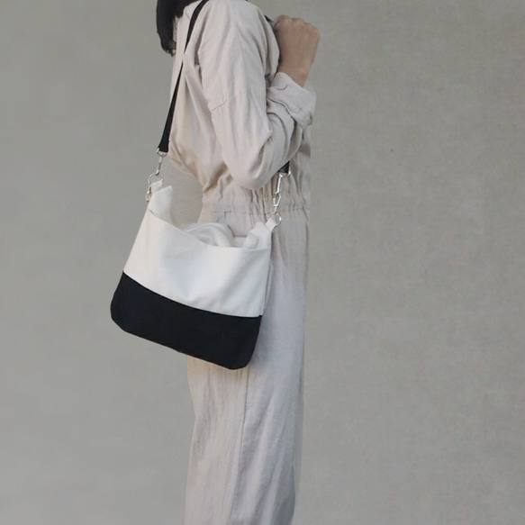 My Everyday Bag (Tote &amp; Shoulder Bag with Partition)☆ Canvas 第5張的照片