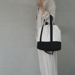 My Everyday Bag (Tote &amp; Shoulder Bag with Partition)☆ Canvas 第2張的照片