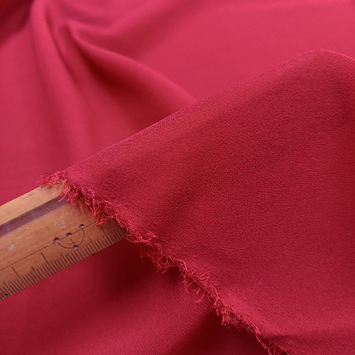 シルク89％ Pu11％ ストレッチシフォン/赤 10匁 幅102cm×380cm /C207