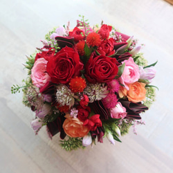 【生花】季節のフラワーアレンジメント ￥3,800【贈られる方のイメージで制作】 2枚目の画像