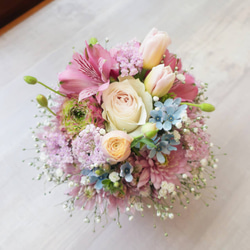 【生花】季節のフラワーアレンジメント ￥3,800【贈られる方のイメージで制作】 7枚目の画像