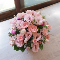 【生花】季節のフラワーアレンジメント ￥3,800【贈られる方のイメージで制作】 4枚目の画像