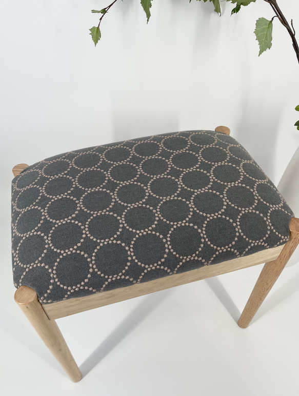 新作ミナペルホネン スツール タンバリン 北欧 minaperhonen　グレー　 6枚目の画像