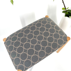 新作ミナペルホネン スツール タンバリン 北欧 minaperhonen　グレー　 4枚目の画像