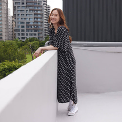 Kelly V Neck Puff Sleeve Dress Black Printed 11枚目の画像