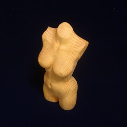 木彫刻 アート『 トルソ 』  裸婦 芸術 アート 女性 ハンドメイド 松 手彫り 彫刻 9枚目の画像