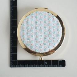 刺繍コンパクトミラー「模様02」 3枚目の画像