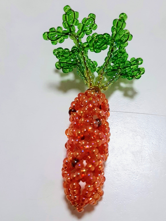 ビーズで作った野菜のマスコット 9枚目の画像