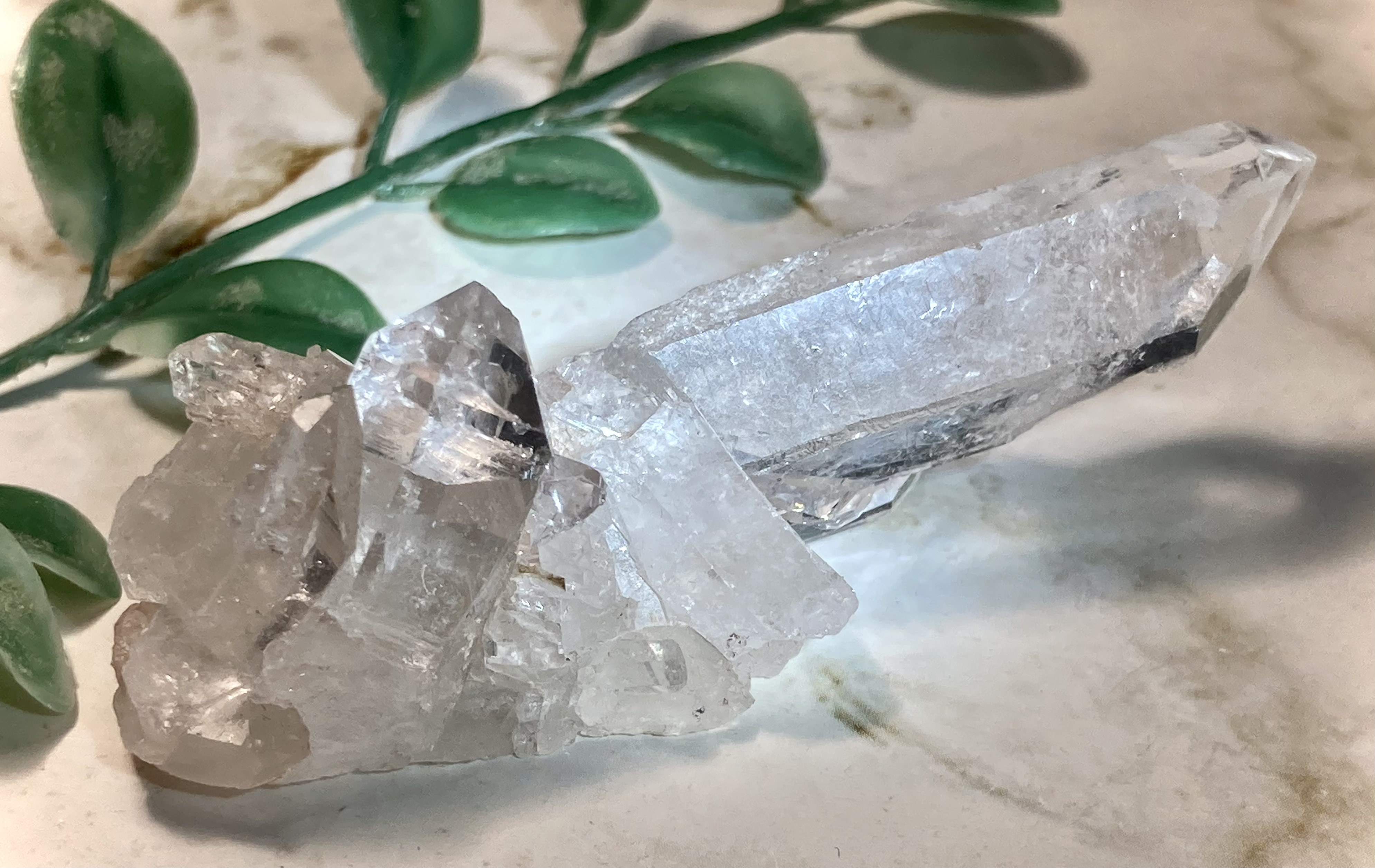 チャネリン.グ✨レインボー ミナスジェライス州 水晶　キークリスタル　原石