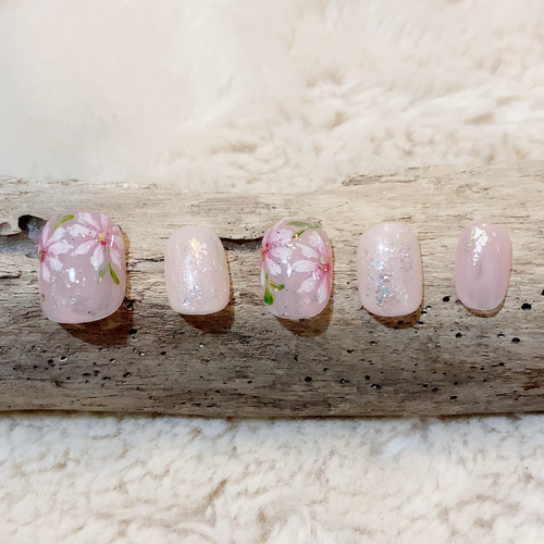 コスモス ネイルチップ 秋桜 ハンド 秋 花柄 模様 ピンク色 ホログラム