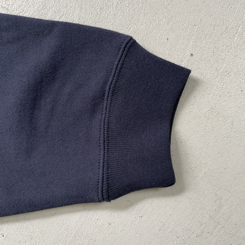 【美品】Saturネイビー刺繍ロゴクルーネックスウェット 美品】Saturネイビー刺繍ロゴクルーネックスウェット - メルカリ