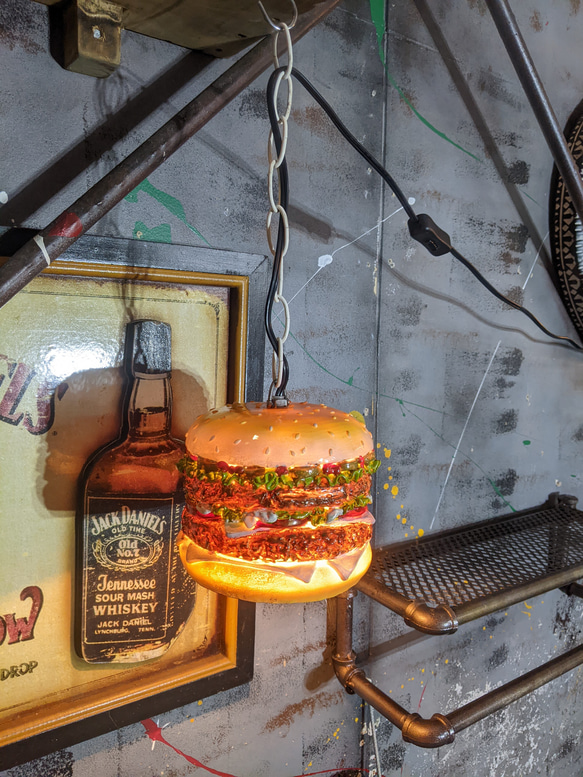 アメリカンダイナー/ バーガーズカフェ ペンダントランプ/ コンセント式 ハンギングランプ/ ハンバーガー  吊り下げ式 1枚目の画像