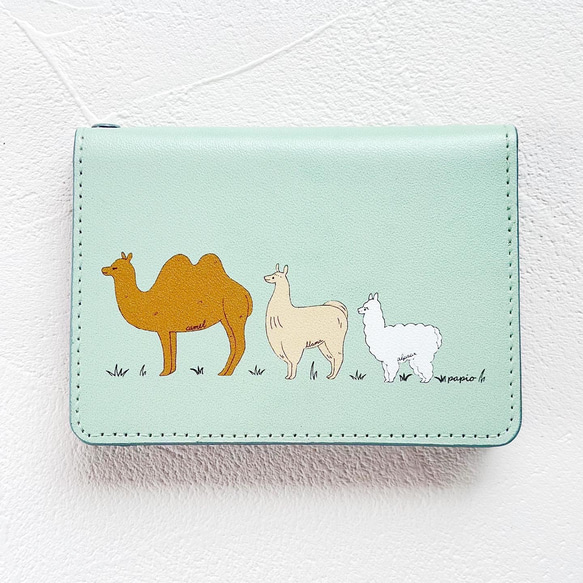 Friends of the Camelidae Bifold Pass Case Card Case 第3張的照片