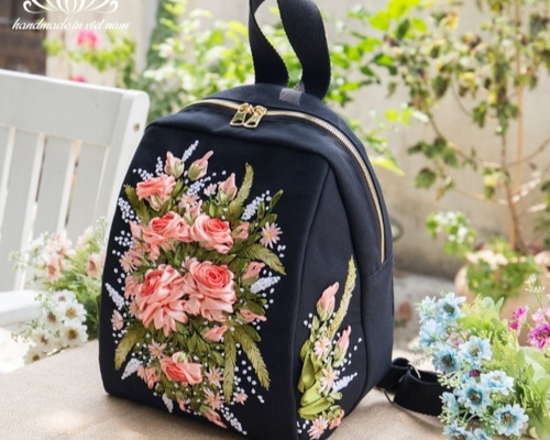 手刺繍 お花 ローズ リュックサック リュック・バックパック