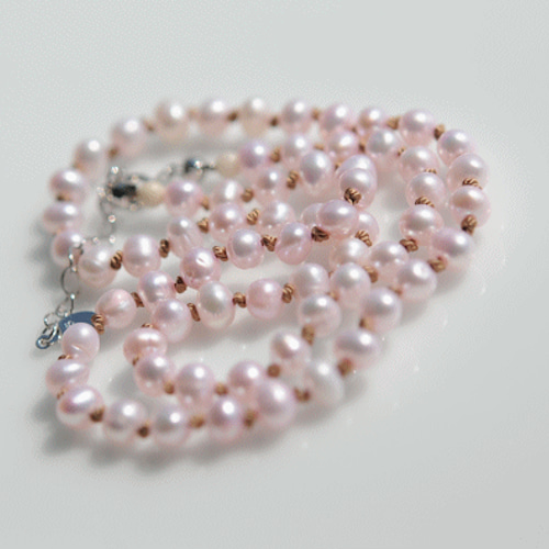 シルクパール ネックレス 真珠 シルク100％でできたパールネックレスが9月6日に新発売！ 独自の