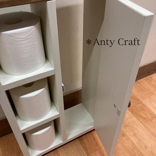 NEW】縦型のトイレ収納棚 目隠し扉付で便利！ UN/W 完成品 バス
