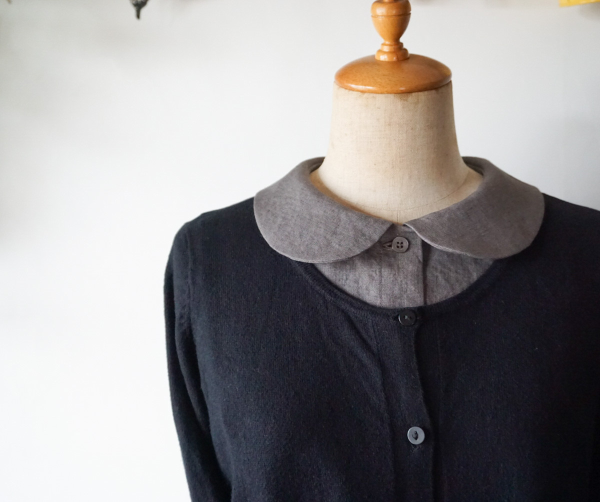 リネン生地シャツ型丸襟の付け襟(チャコールグレー)