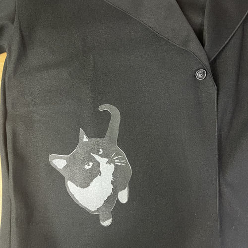 猫柄デザイン レディース ショートコート 黒 コート 猫柄デザイン レディース ショートコート 黒 コート