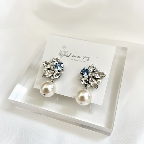 美品⭐︎即購入可⭐︎ウェディングピーチ⭐︎サムシングブルー⭐︎イヤリング サムシングブルーのクリスタルパールピアス・イヤリング／ウェディング