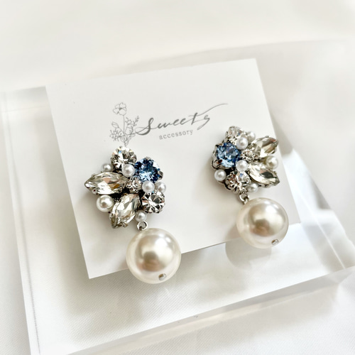 サムシングブルーのクリスタルパールピアス・イヤリング／ウェディング
