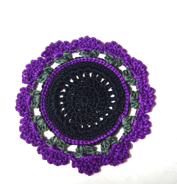 ギザギザお花コースター ハロウィンカラー かぎ編み ハンドメイド 4枚目の画像