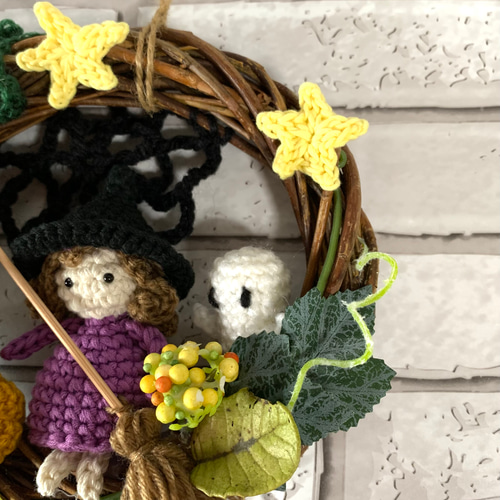 ハロウィン・リース・小さな魔女さん、かぼちゃ、おばけ・あみぐるみ