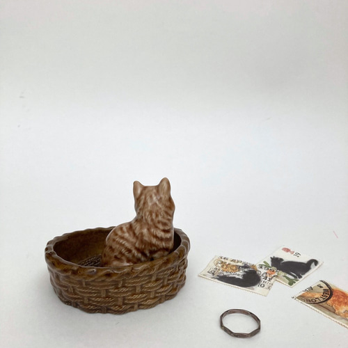 アンティークトラ猫置きもの 猫wade ねこバスケット 猫の