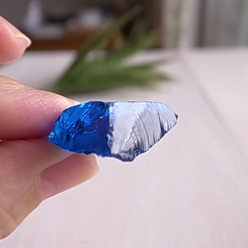 アンダラクリスタル タンザナイトファイアー アメリカ・シェラネバダ産