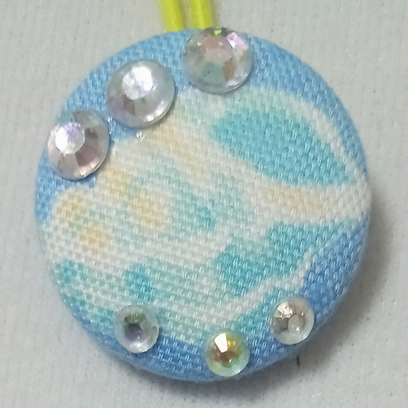 ハンドメイド くるみボタン ヘアゴム かわいい キュート キヨハラ 貝殻 ブルー 3枚目の画像