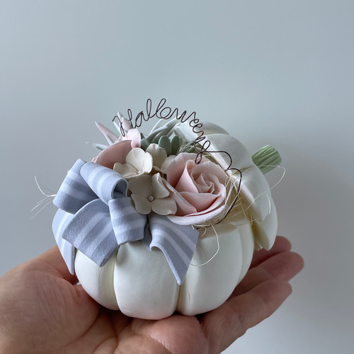 ホワイトパンプキンのアイボリー系ハロウィン造花リース ホワイトパンプキンのナチュラルハロウィンリース/ナチュラル