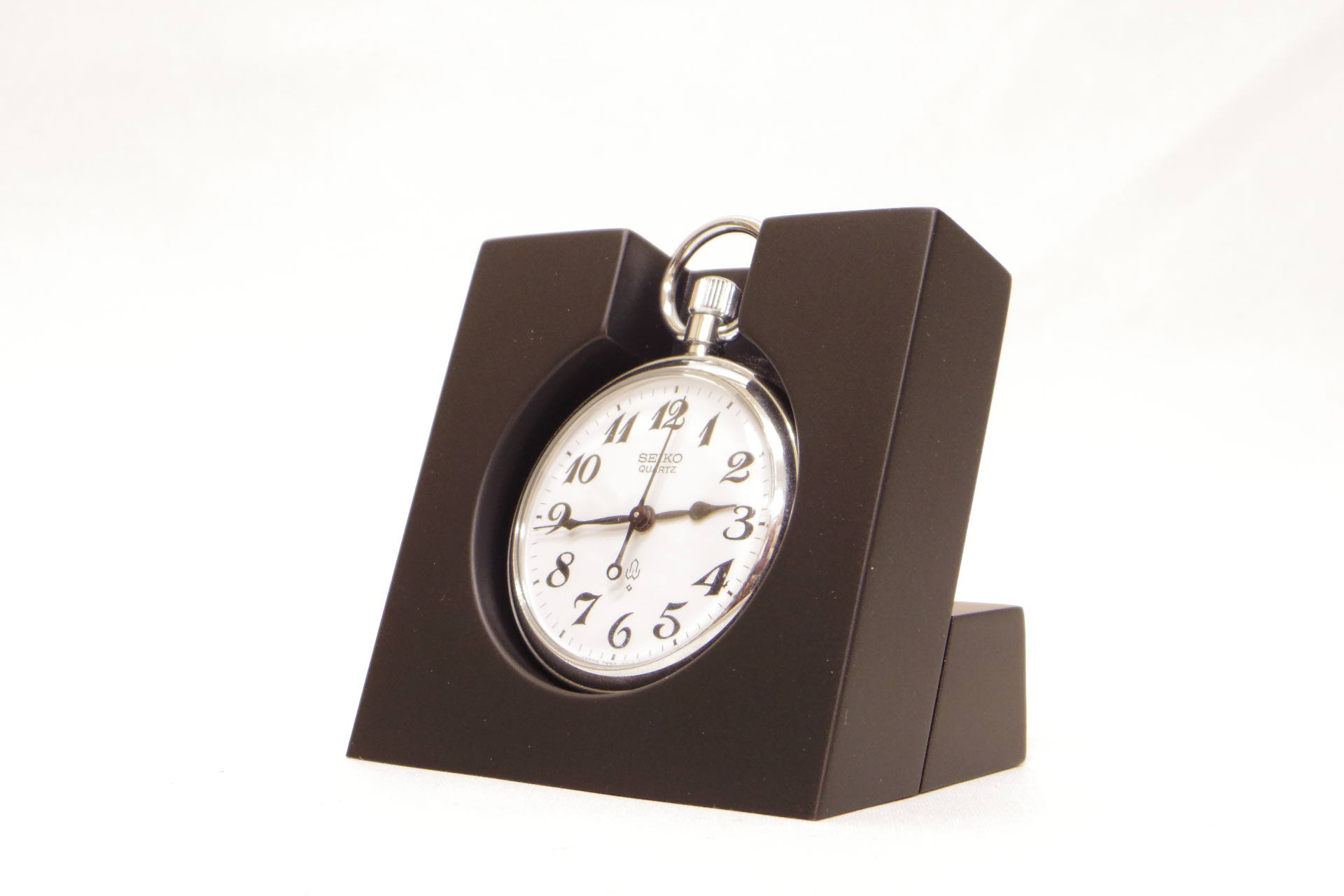 クリックポスト発送、鉄道時計スタンド、組立式、マホガニー、ブラック