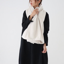 秋冬3way大人の高級メルトンフリースストール／ストールにもアウターにもブランケットにも使い方色々／アイボリー 9枚目の画像