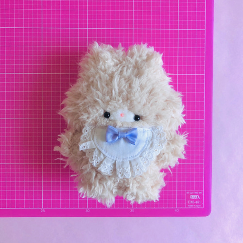 milkteaなウサティ♡クルクルうさちゃん♡スタイの姿。手のひらサイズ