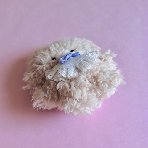 milkteaなウサティ♡クルクルうさちゃん♡スタイの姿。手のひらサイズ