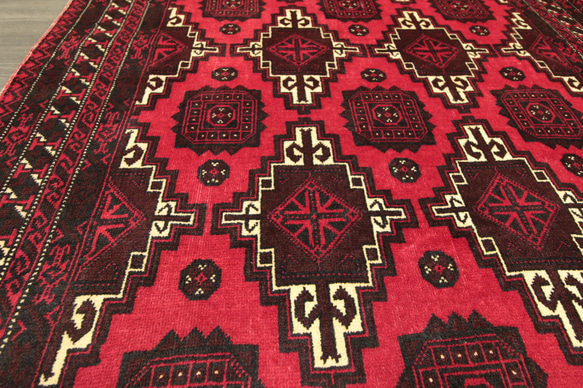 アンティークトルクメン族絨毯　ギュルデザイン　オールド手織り絨毯　部族絨毯　ヴィンテージラグ　112x195cm＃154 3枚目の画像