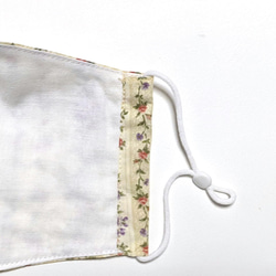 立体マスク　花柄　レース縫い付け　　表地綿.・裏地Ｗガーゼ（抗菌タイプ）一点物 3枚目の画像