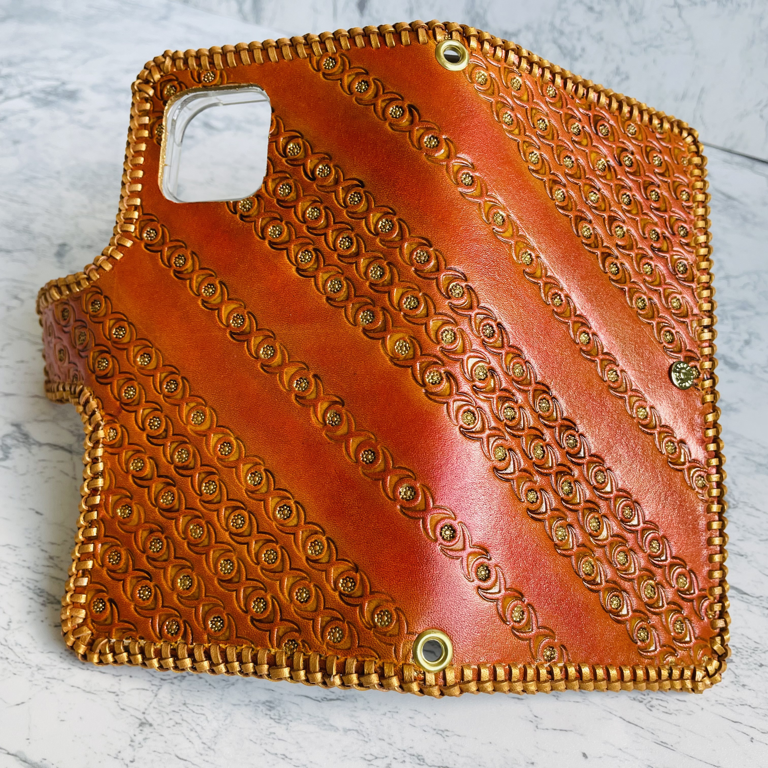 本革スマホケース