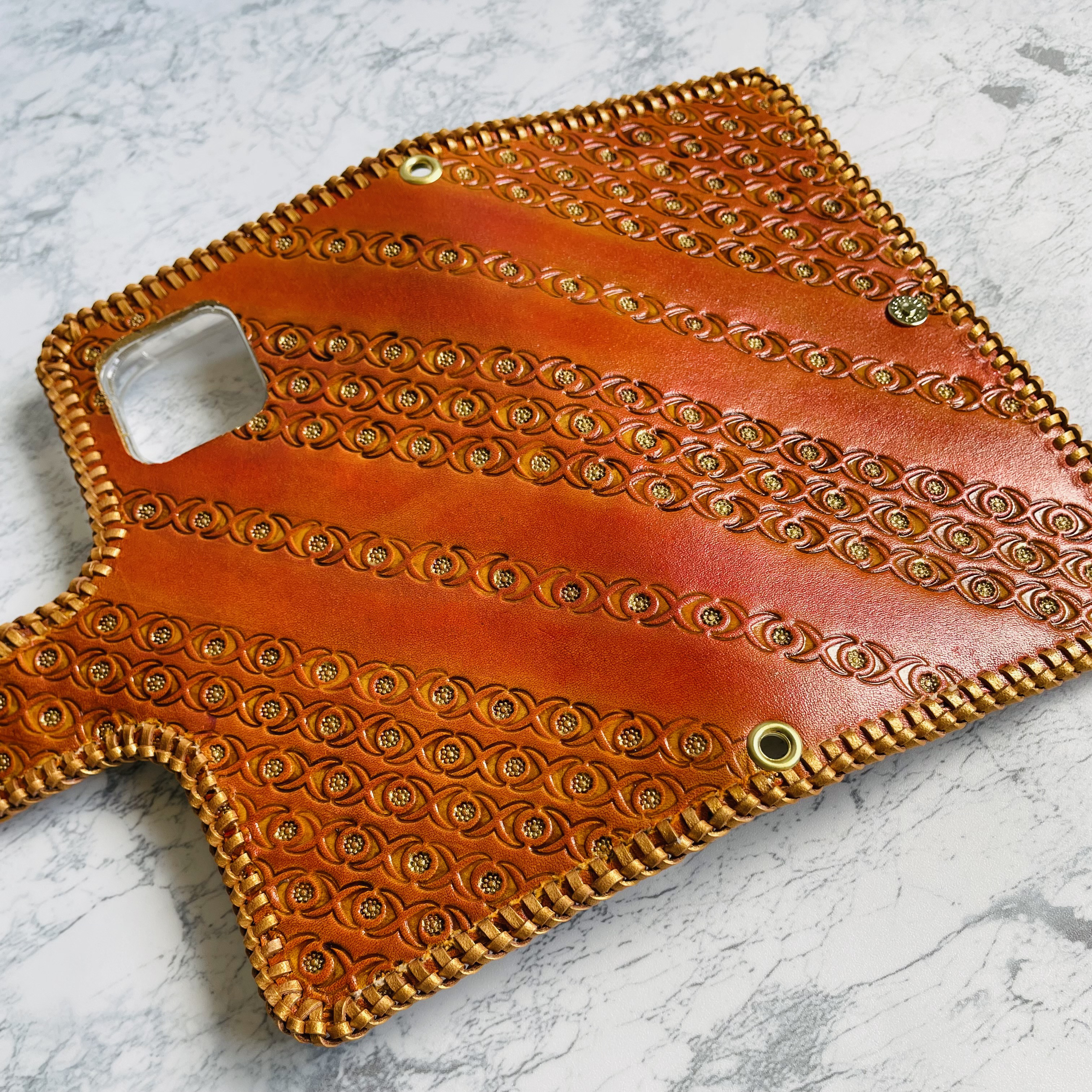 本革スマホケース