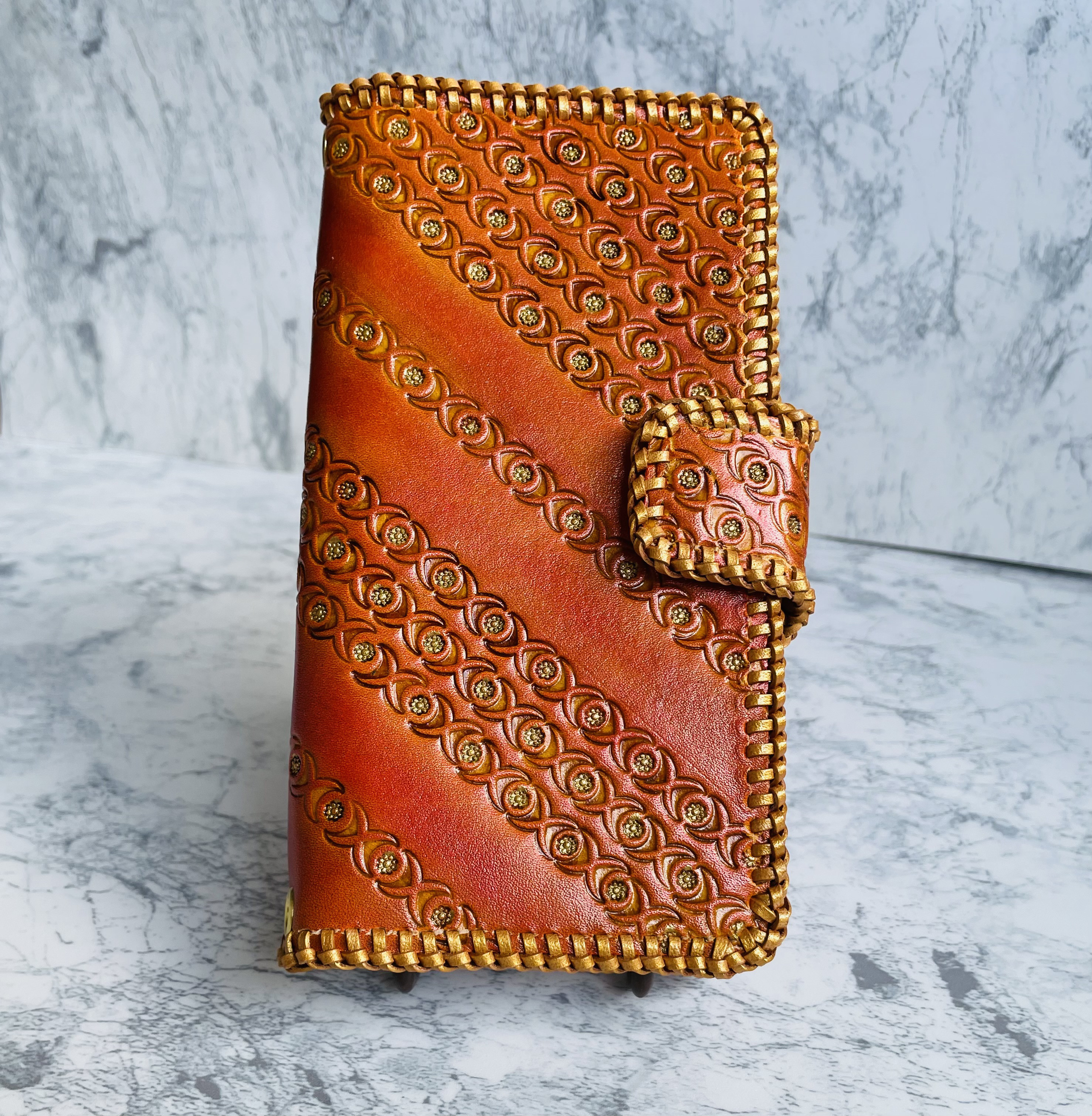 本革スマホケース