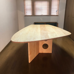 広葉樹154x113cm無垢材変形テーブル（M21type） 6枚目の画像
