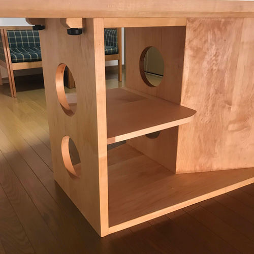 広葉樹154x110cm無垢材変形テーブル（M21-1type） ダイニングテーブル