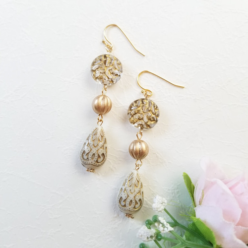 落ち着いた色合いのチェコビーズのピアス又はイヤリング ピアス  