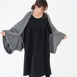 秋冬3way大人の高級メルトンフリースストール／ストールにもアウターにもブランケットにも使い方色々／グレー 4枚目の画像