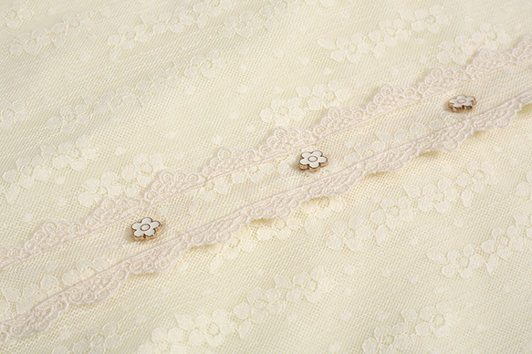奶黃色 新中式宮廷復古古典蕾絲襯衣 提花刺綉雙層內裡襯衫上衣 第6張的照片