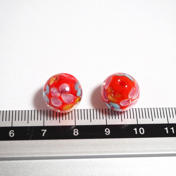 3個 とんぼ玉 花柄 12mm レッド ガラスビーズ ビーズパーツ 【A107】 3枚目の画像