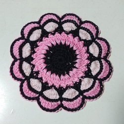 ピンクお花のコースター 3枚目の画像