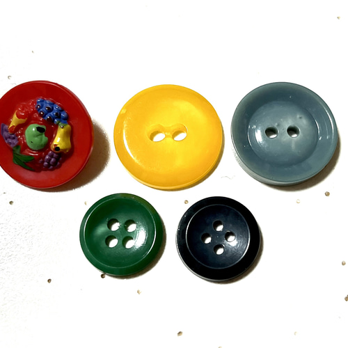 アメリカ ヴィンテージボタン 5個セット カラフル ボタン bearskiss  
