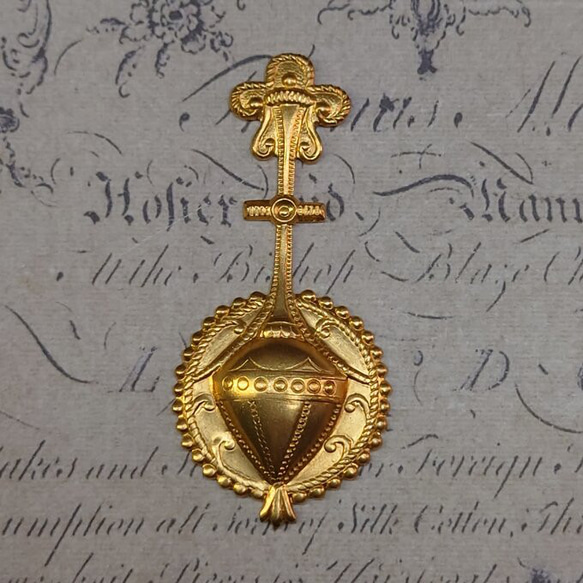 BEHOLD− 宝珠 クロス 真鍮製 1個 十字架 紋章 キリスト教 アメリカ製