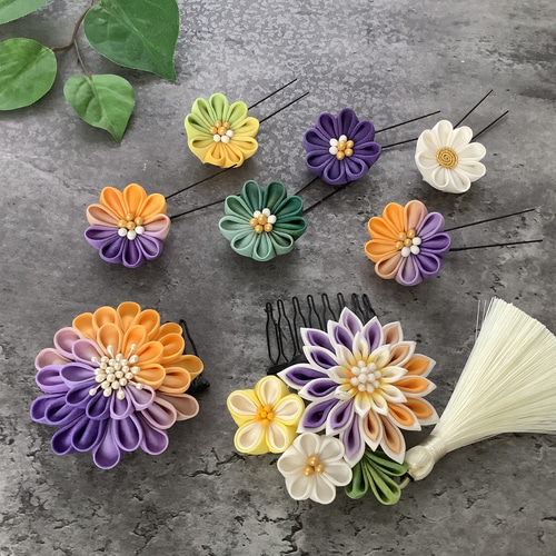 つまみ細工 髪飾り】シルク手染め グラデーション 成人式/七五三/結婚  