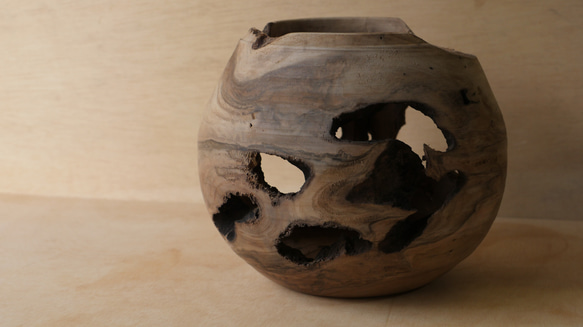 天然木の壺/鬼胡桃/直径19*高さ15cm/花器 お椀・ボウル・鉢 スーパー生